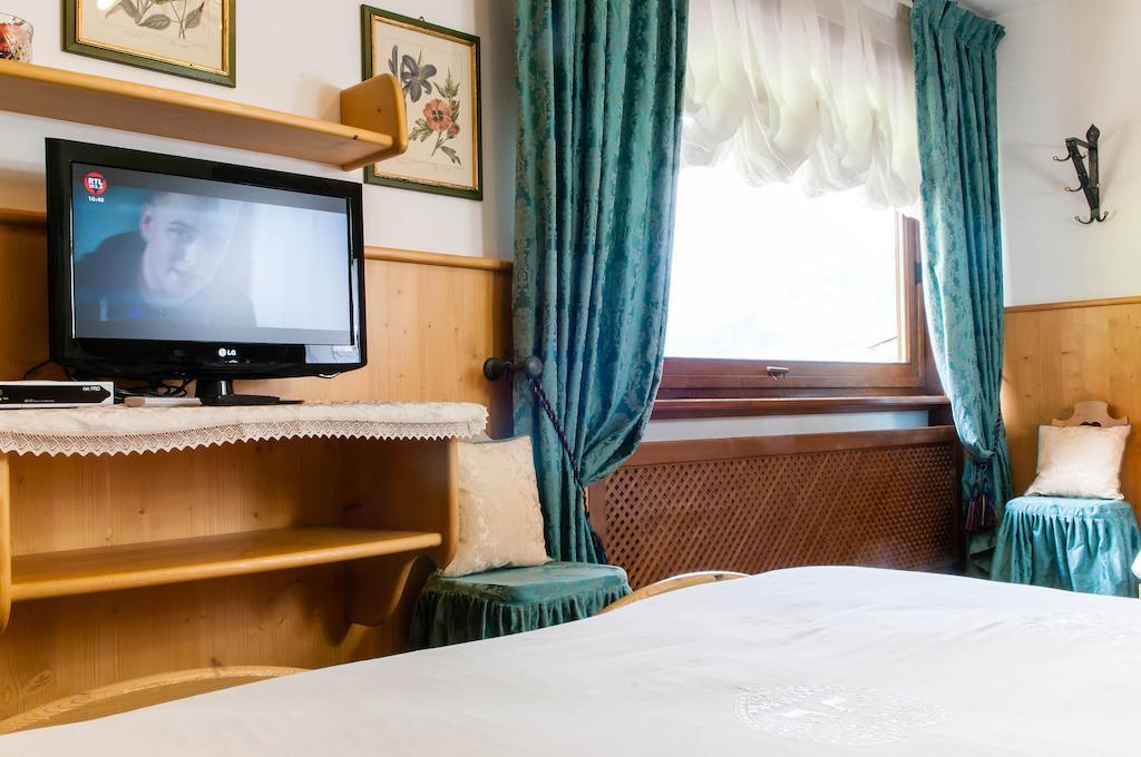 B&B Caldara Cortina d'Ampezzo Phòng bức ảnh